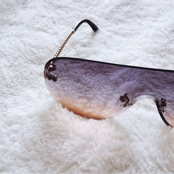 Jasmine Clear Purple Sleek Single-Lens Sunglasses - Picture 3 of 13